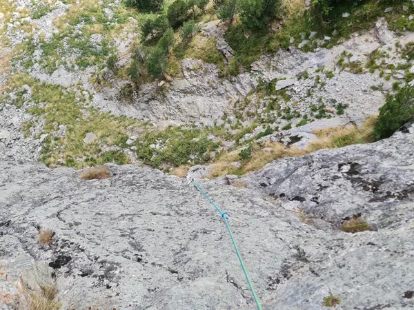 rock-climbing-course-intermediate