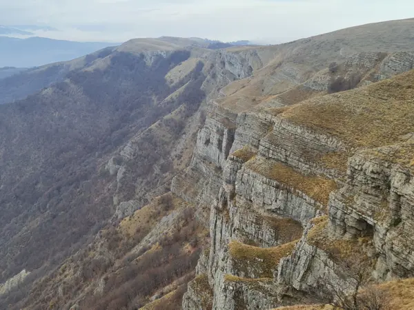 trek-kobilini-steni-magic-of-vratsa-balkan