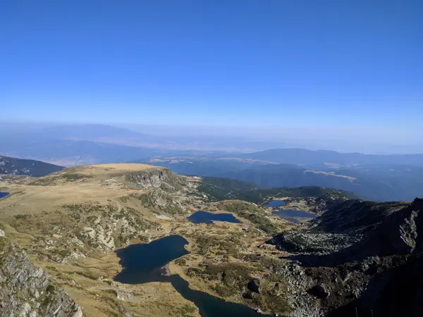 trek-seven-rila-lakes-ivan-vazov-hut