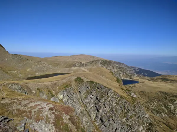 trek-seven-rila-lakes-ivan-vazov-hut