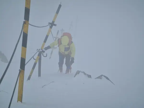 trek-winter-musala
