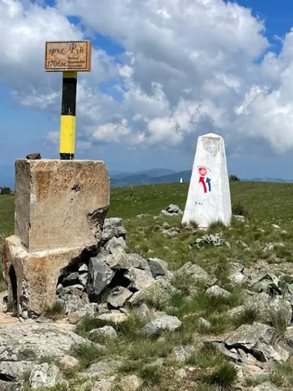 trek-zelenigrad-ruy-peak